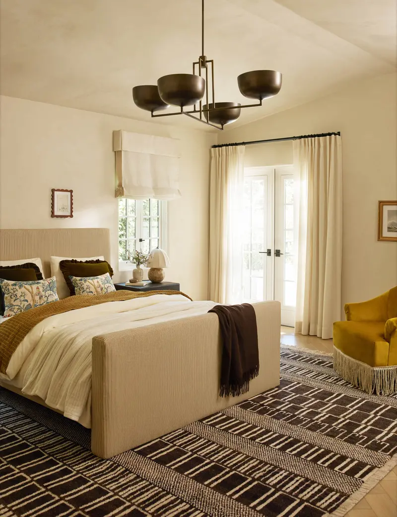 Allard Moroccan-Inspired Hand-Knotted Wool Rug 1