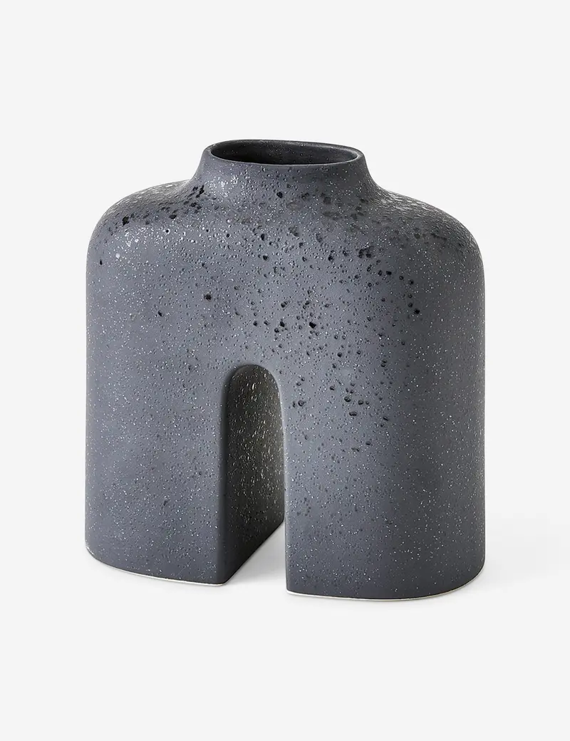 Amir Hand-Blown Glass Decorative Vase 1