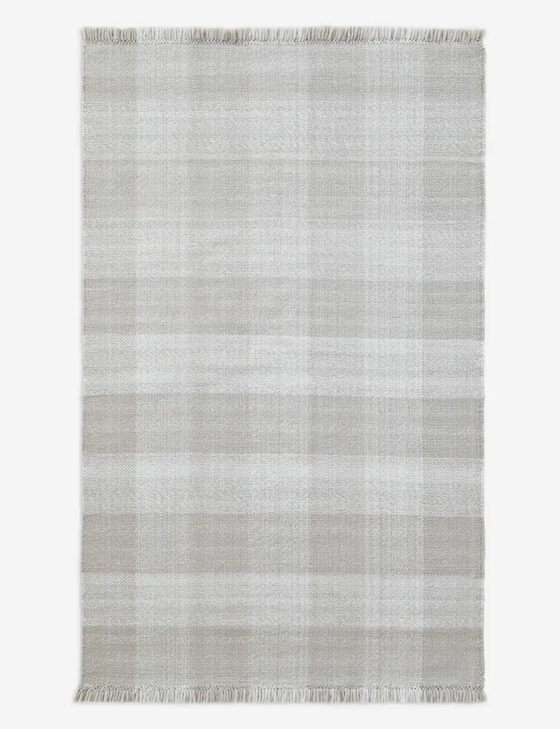 Channing Weather-Resistant Flatweave Rug 6