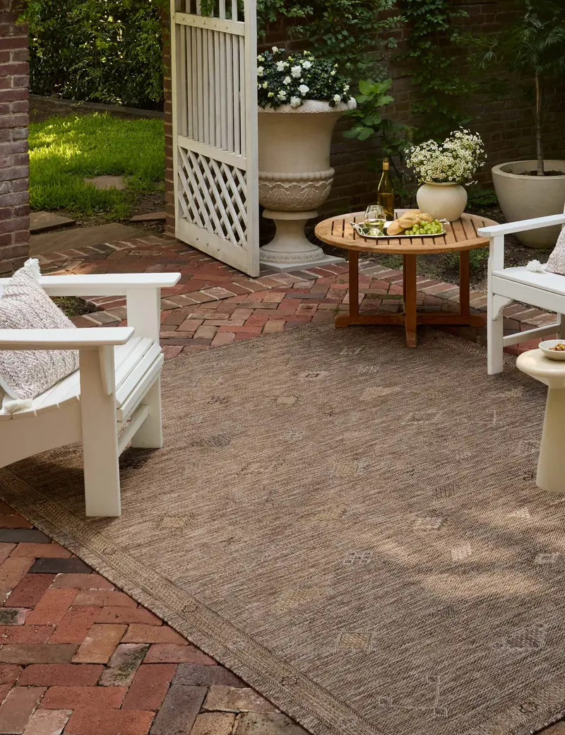 Cortina Uv-Resistant Indoor/Outdoor Rug 1