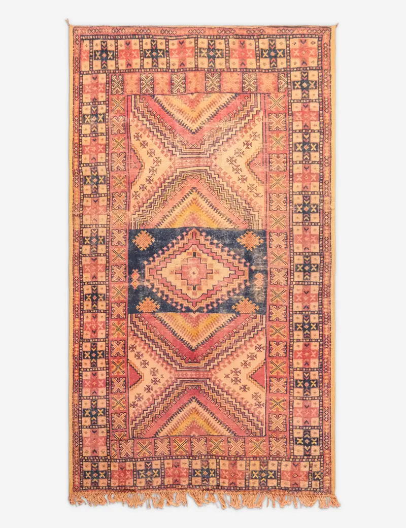 Elongated Vintage Moroccan Rug – 4'5" X 8'2" (No. 83) 1