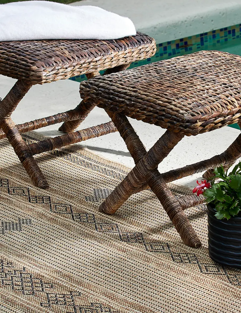 Ember Durable Indoor/Outdoor Rug — Weather-Resistant & Stylish 1