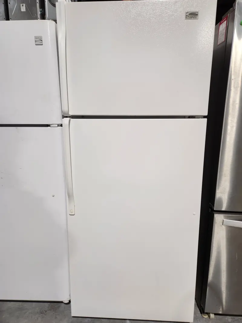 Estate 28" Top-Freezer Refrigerator – White, Pre-Owned 1
