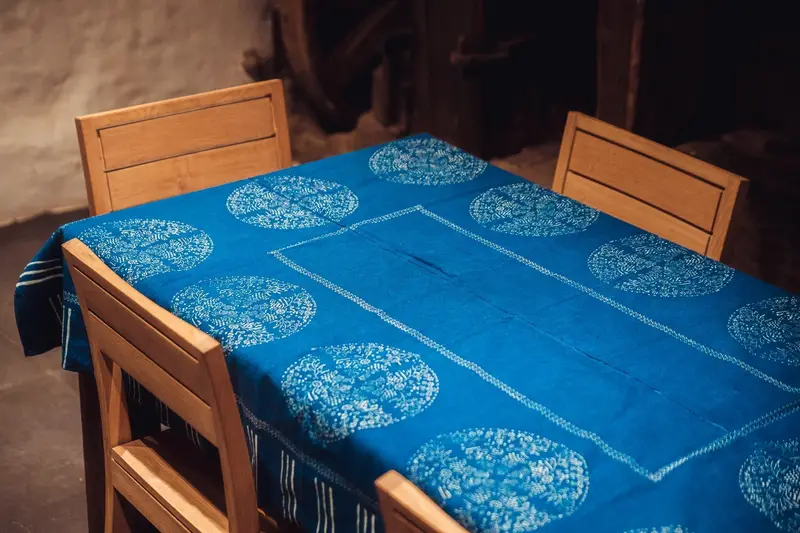 Indigo Wax-Resist Tablecloth – Antique Hungarian Hemp – Tw136 1