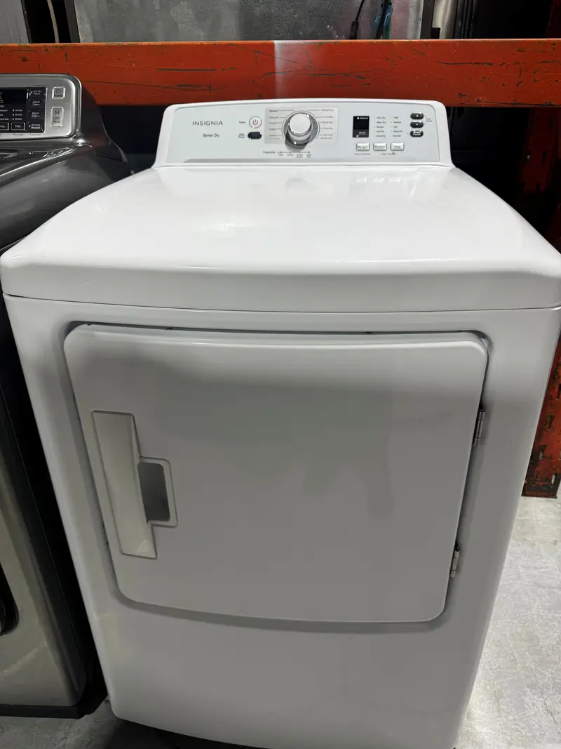 Insignia 7.5-Cu-Ft White Front-Load Dryer Ns-Fdre67Wh8A-C (Used) 1