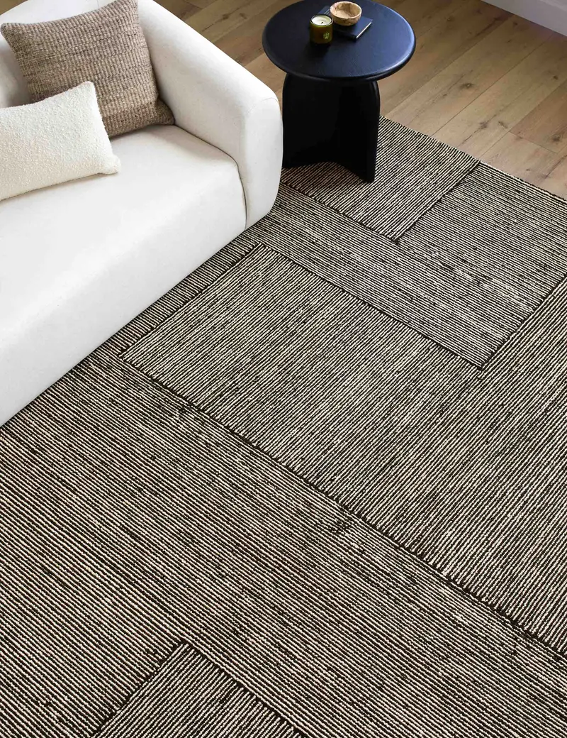 Leota Hand-Tufted Wool Rug – Modern Transitional Floor Covering 1
