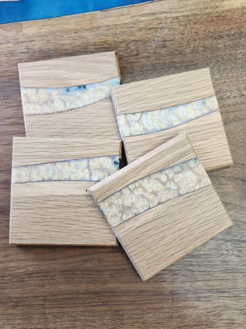 Metallic Gold And Matte White Coaster Set – 4 Pcs 1