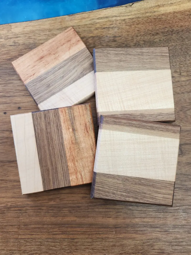 Minimalist Square Wood Coaster Set – 4 Pcs 1