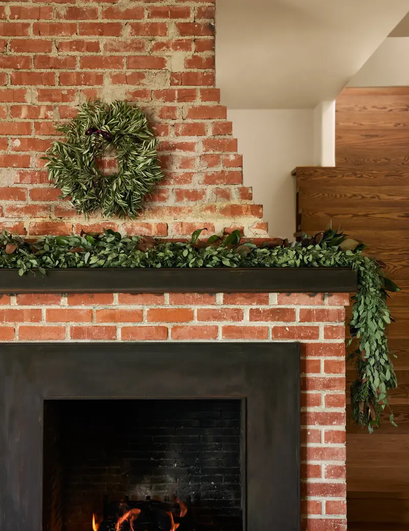 Olive Leaf Fresh Wreath – Naturally Preserved Greens 1