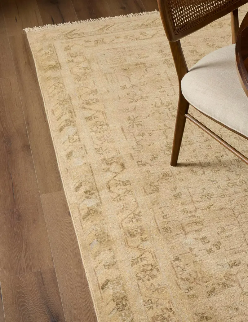 Sabah Hand-Knotted Wool Area Rug – Global Inspired Pattern 1