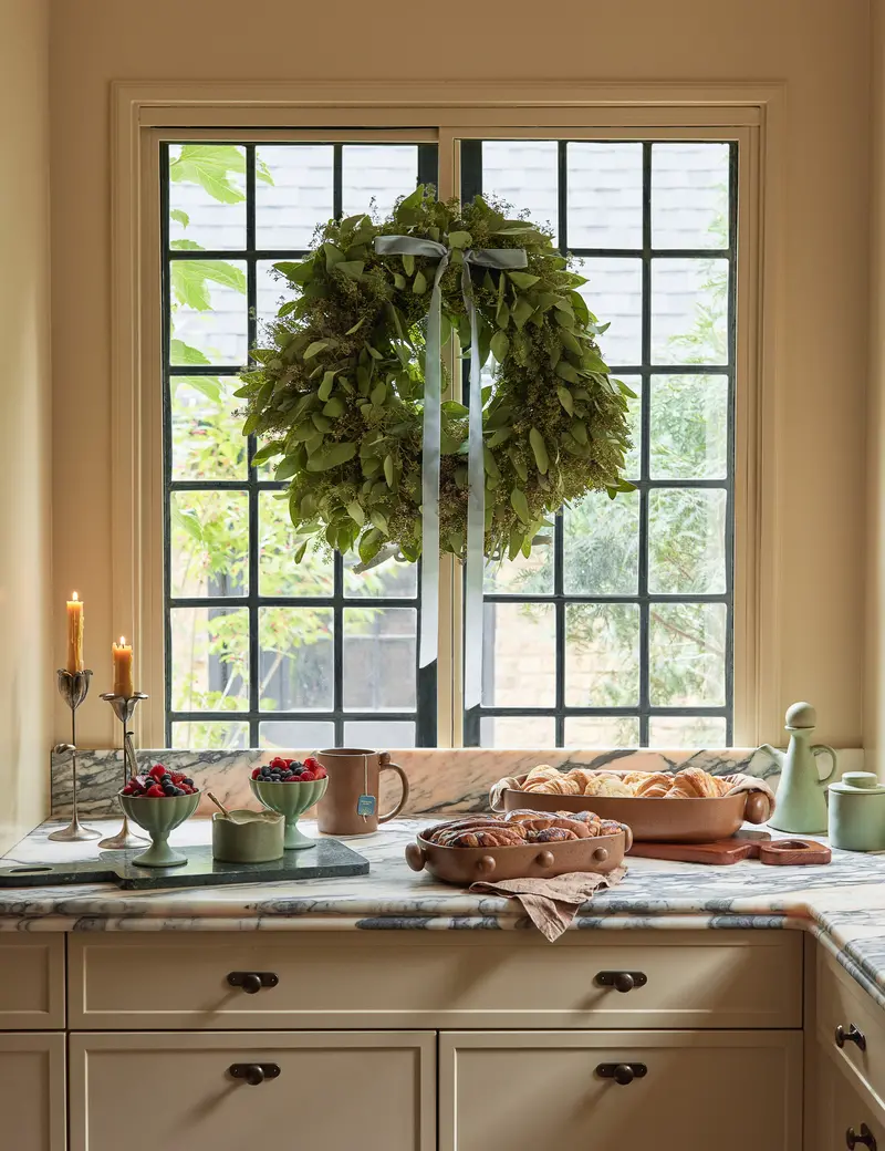 Seeded Eucalyptus Fresh Wreath – Hand-Tied Greenery 1