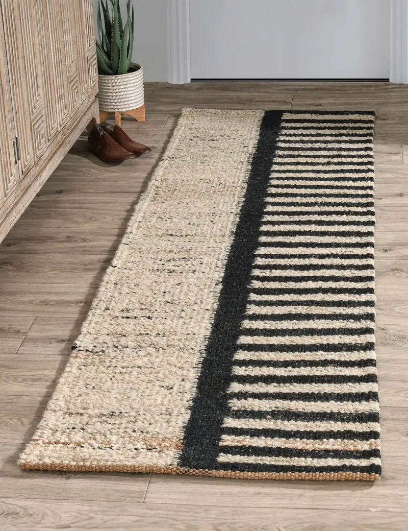 Topanga Hand-Loomed Wool And Viscose Area Rug 1