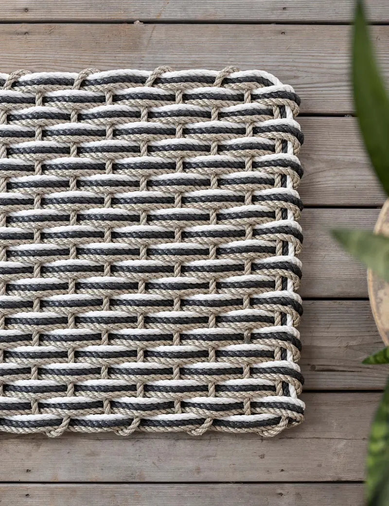 Two-Tone Flatweave Entry Mat – The Rope Co. Modern Threshold Accent 1
