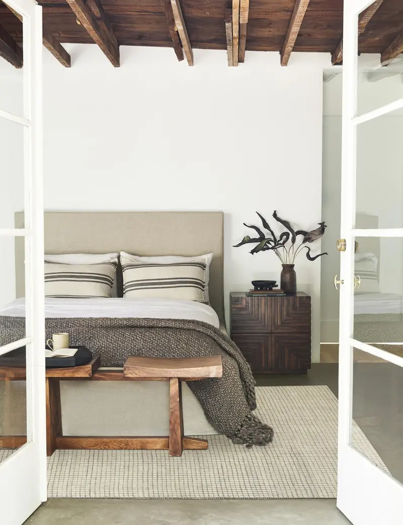 Uma Gray-And-Natural Area Rug 1