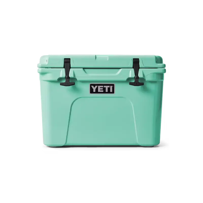 Yeti Tundra 35 Hard-Side Cooler – Seafoam 1